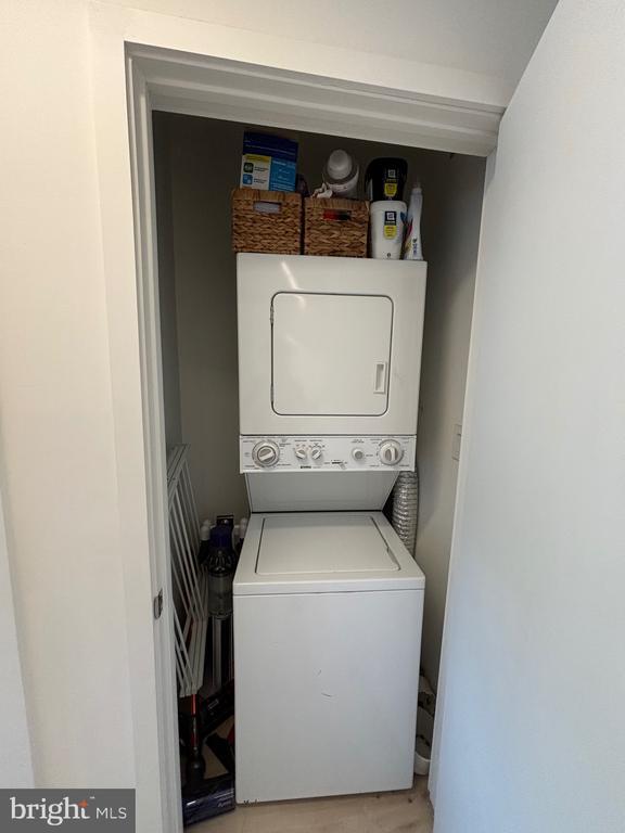 Building Photo - 2510 Virginia Ave NW