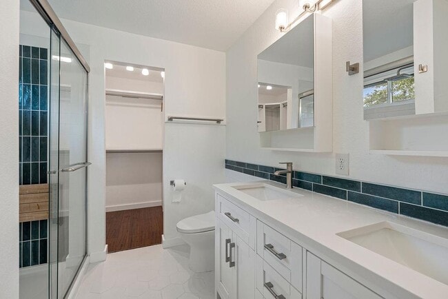Building Photo - 7107 Leppke Cove