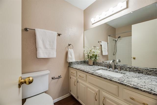 Building Photo - 859 Dublin Dr