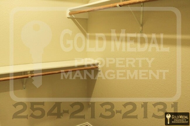 Building Photo - 602 Arapaho Dr