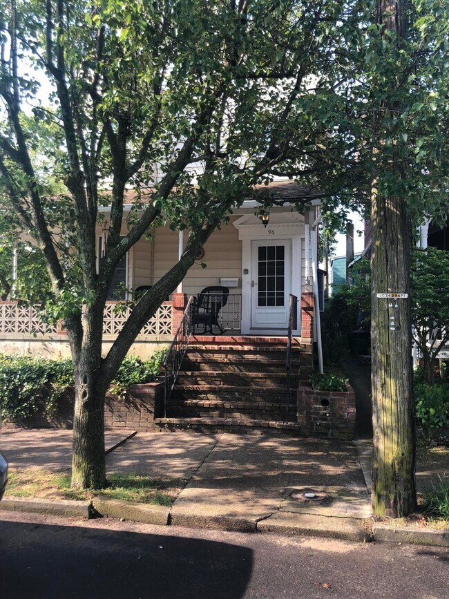 Building Photo - 96 Cookman Ave
