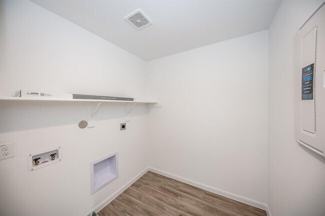Building Photo - 6802 Hobby Wind Ridge Dr