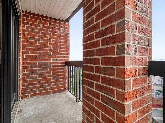 Balcony - 15 North Beacon St