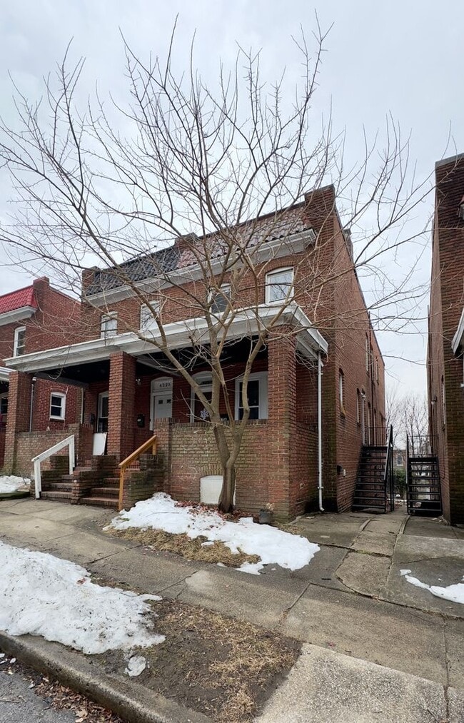 Building Photo - Apartment in West Baltimore, MD!