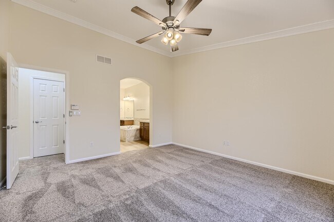 Building Photo - 16733 E Auburn Hills Dr