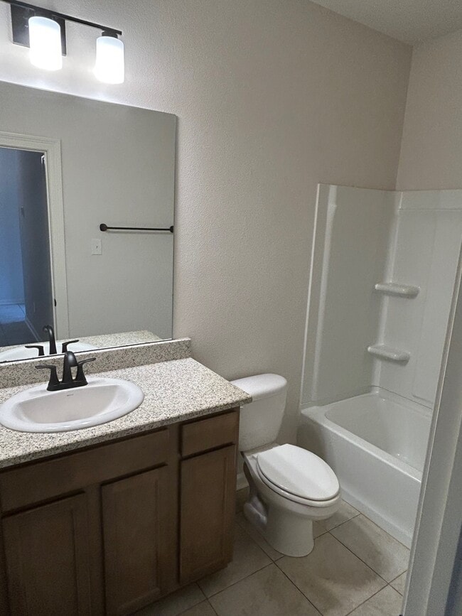 Building Photo - 42176 Cat Tail Rd