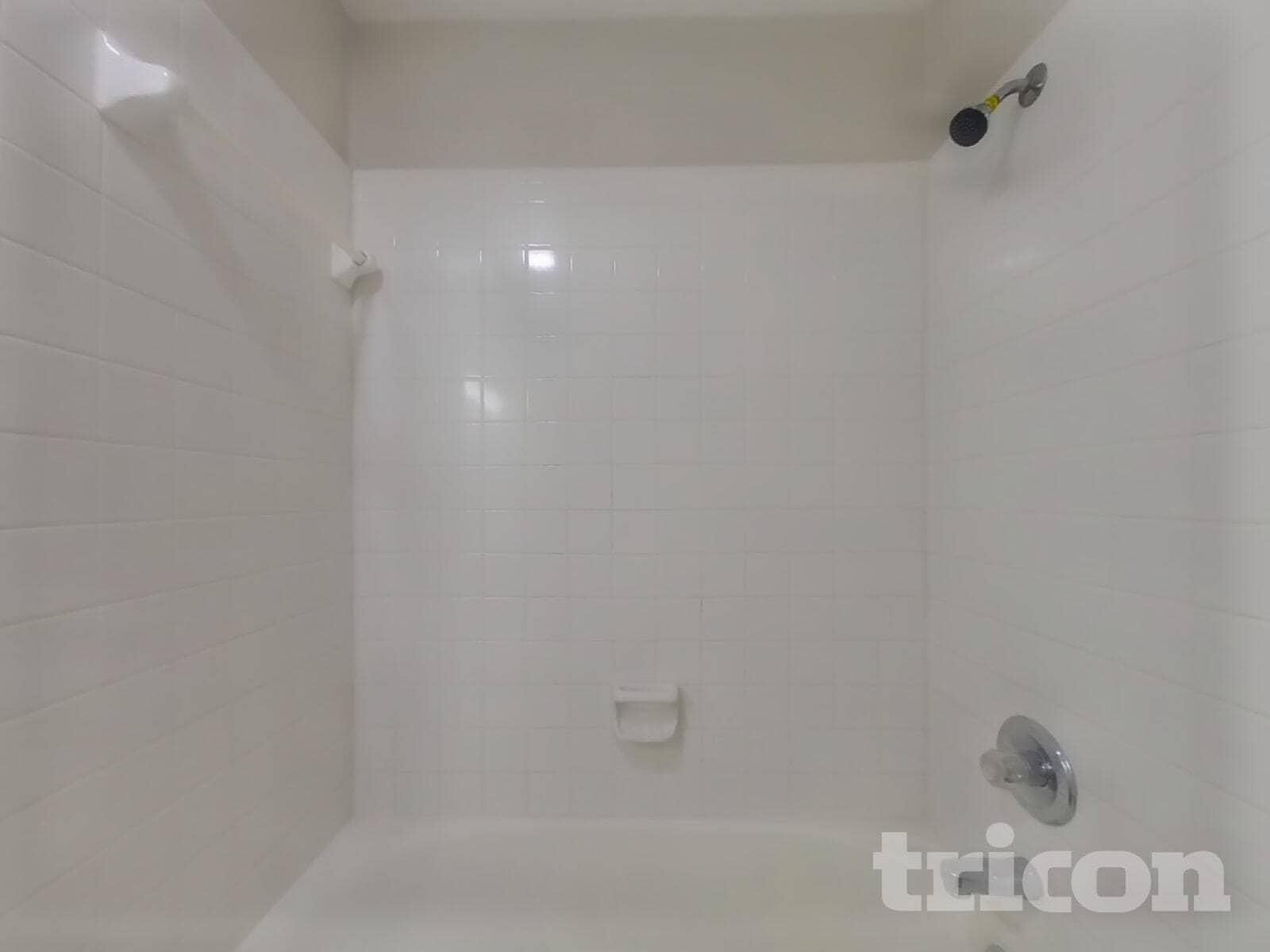 Building Photo - 14907 Englebrook Dr