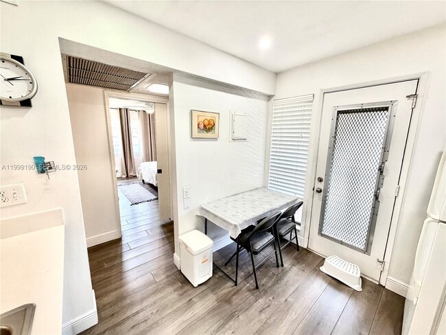 Building Photo - 2707 Nassau Bend