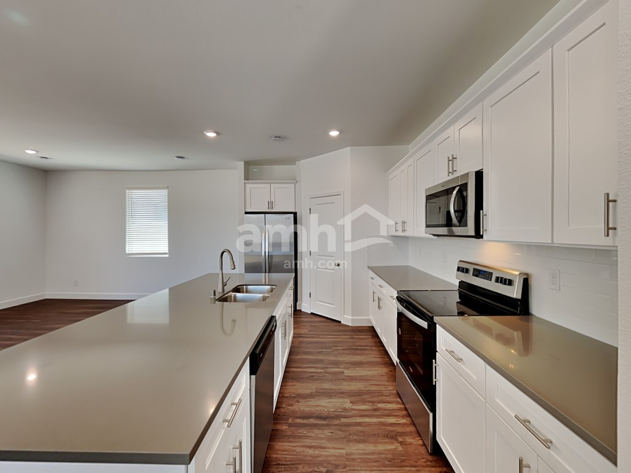 Building Photo - 9122 Ribbon Mdw Ct