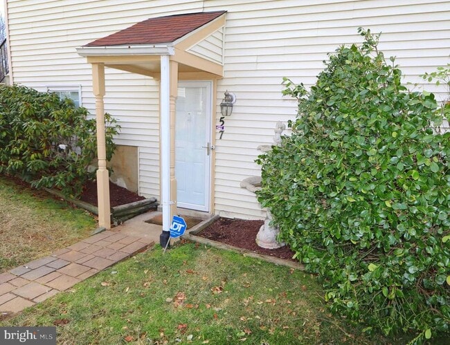 Building Photo - 157 Azalea Ct