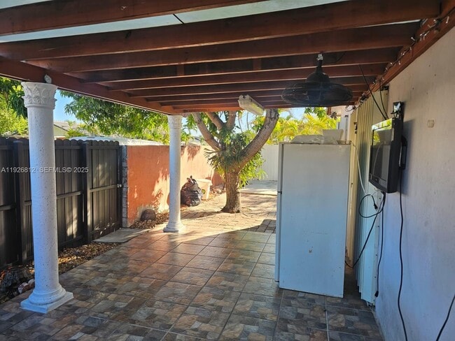 Building Photo - 15149 SW 59th St