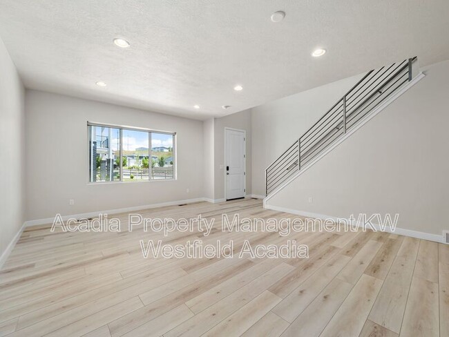 Building Photo - 15083 S Reins Wy