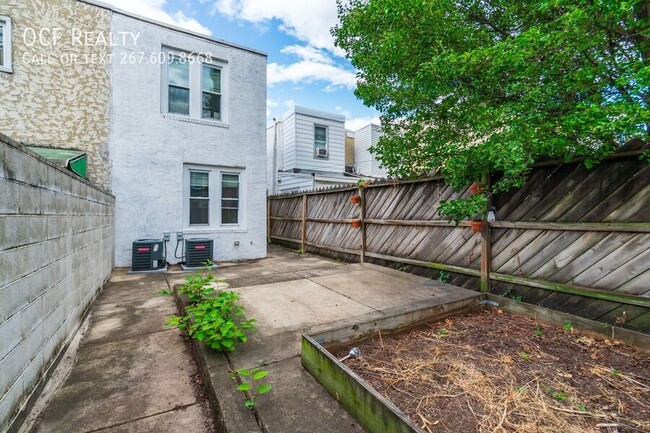 Building Photo - 2 Bed Point Breeze Apartment