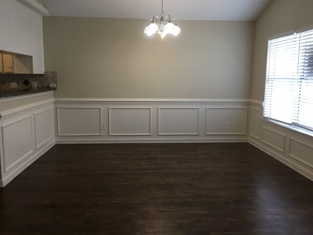 Building Photo - 511 Cypress Cv