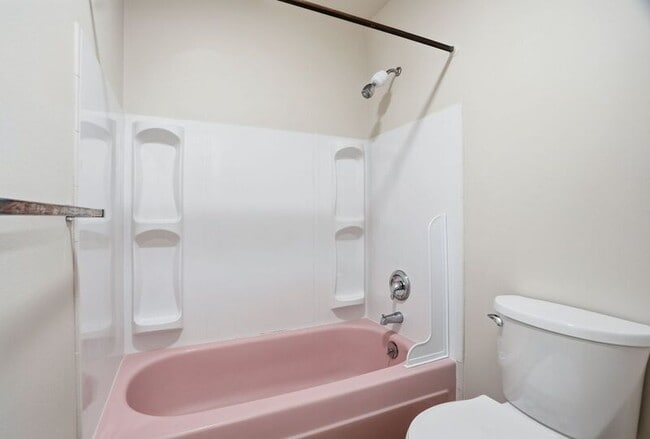 Building Photo - 3106 E 27th Ave