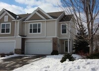 Building Photo - 10651 Pond Curve