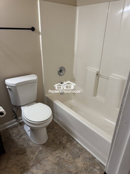 Building Photo - 8026 Stone Haven Dr