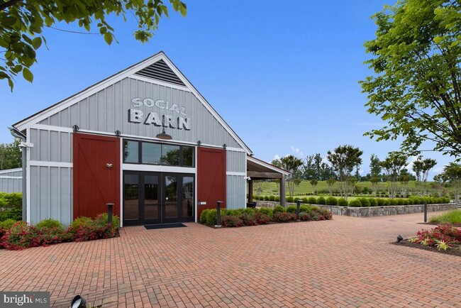 Building Photo - 1624 Grove Chestnut Rd