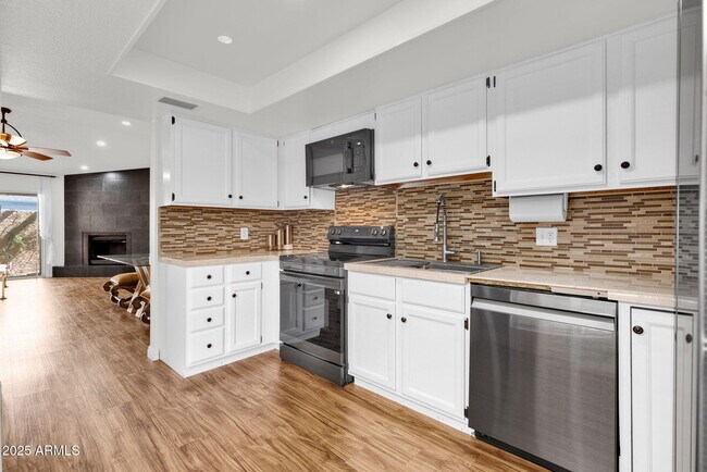 Building Photo - 3033 N 37th St