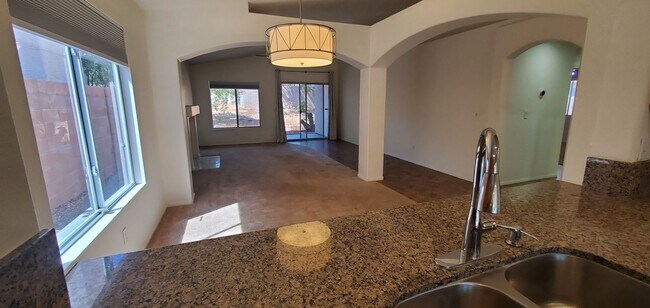 Building Photo - 1805 Quail Point Ct