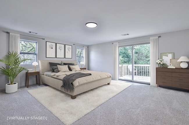 Building Photo - 252 Linden Ave