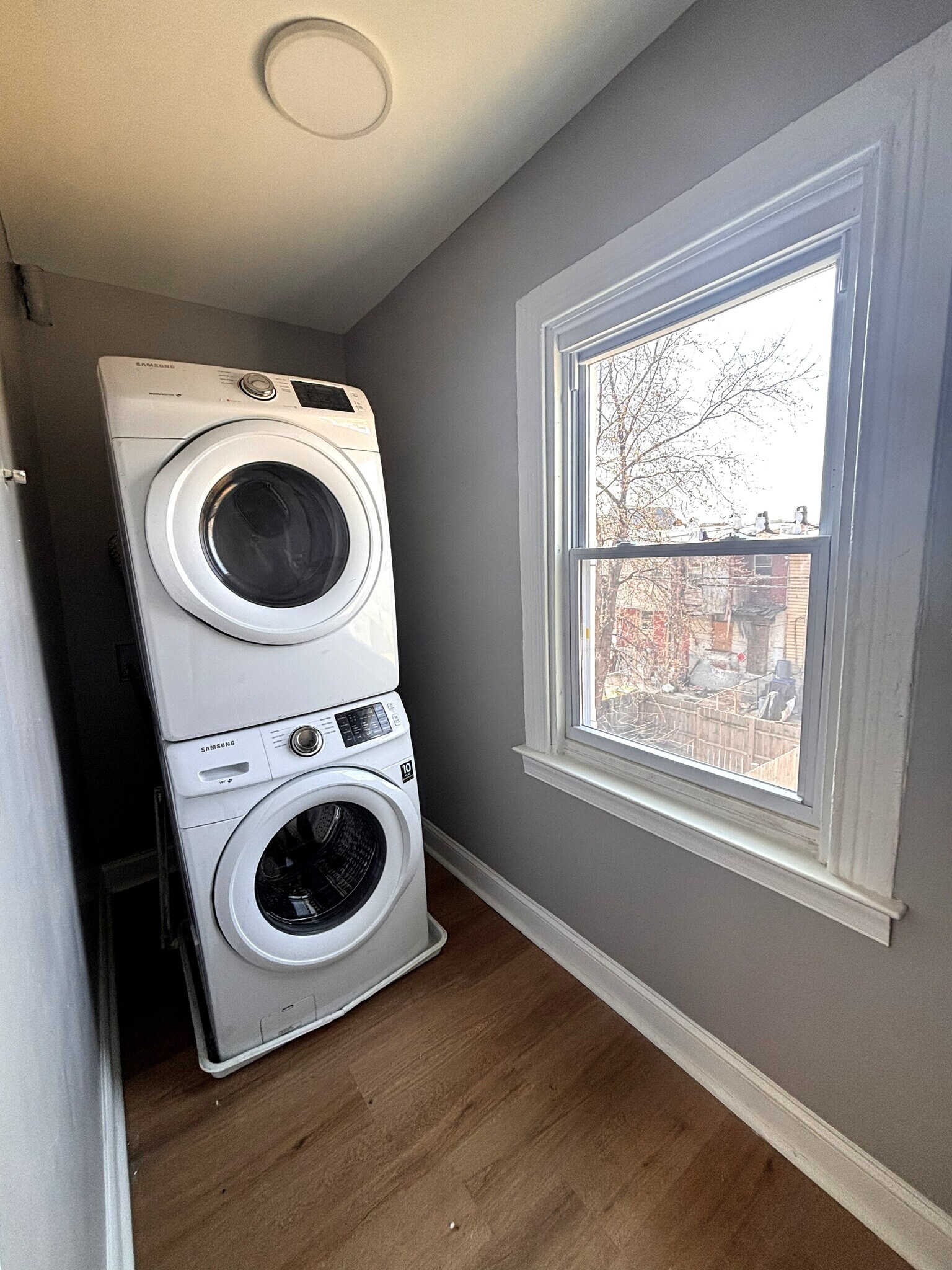 Washer/Dryer - 2026 Druid Hill Ave