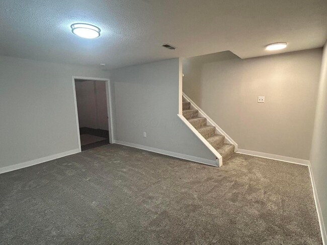 Building Photo - 2846 Avati Dr