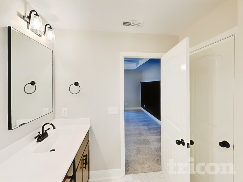 Building Photo - 348 Brandywine Ln