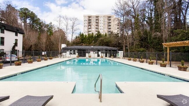 Building Photo - Parkside Sandy Springs