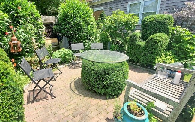 Building Photo - 22 Annandale Rd