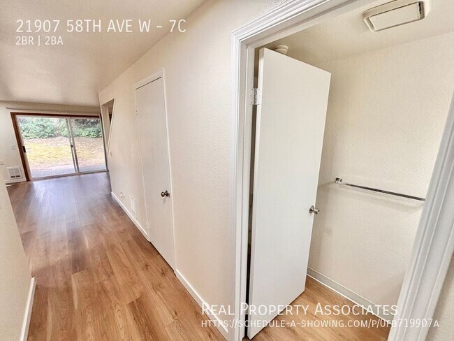 Building Photo - 21907 58th Ave W