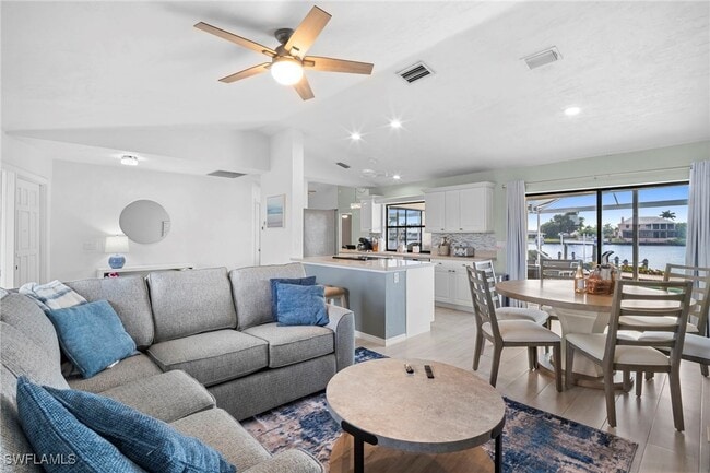 Building Photo - 4530 W Coral Cir