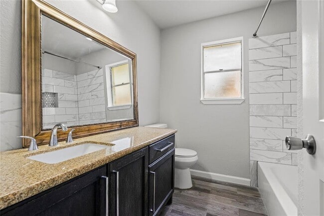 Building Photo - 16323 Maplemont Dr