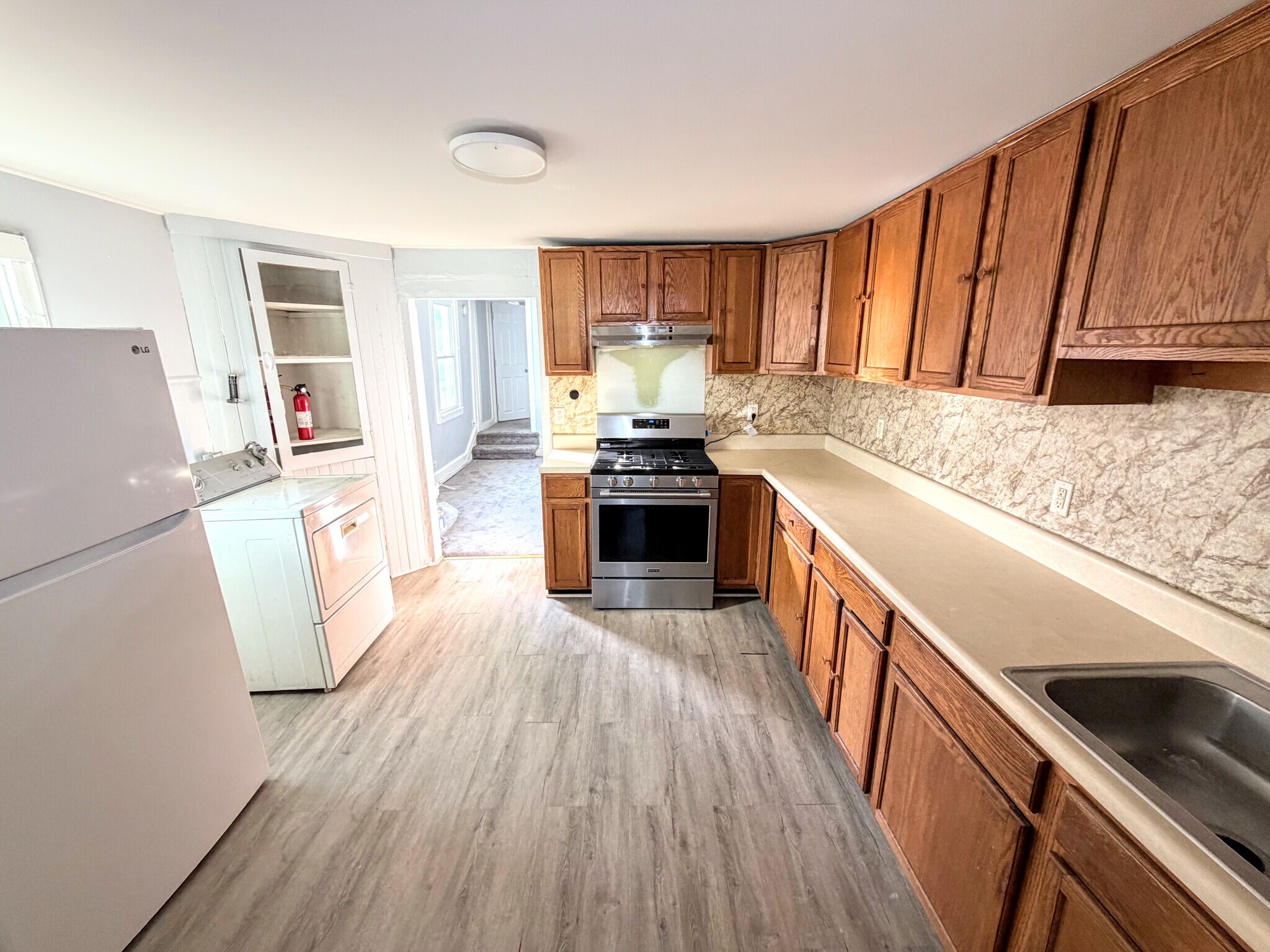 Building Photo - 1614 Kings Hwy