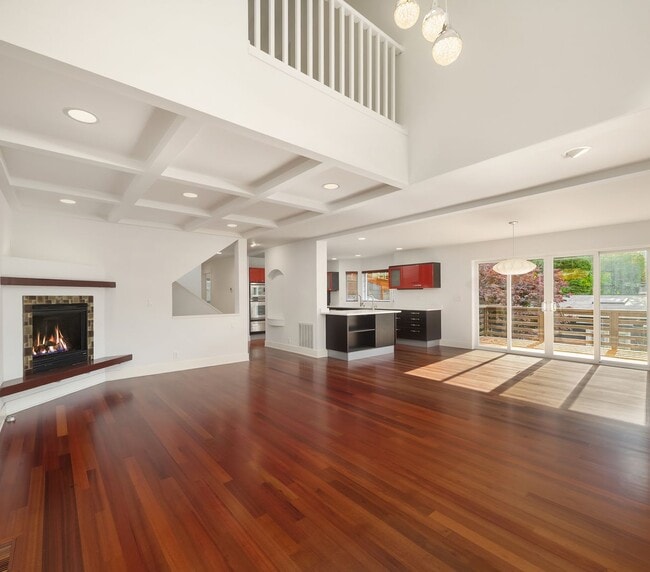 Building Photo - 4bd/3.5ba Kirkland House
