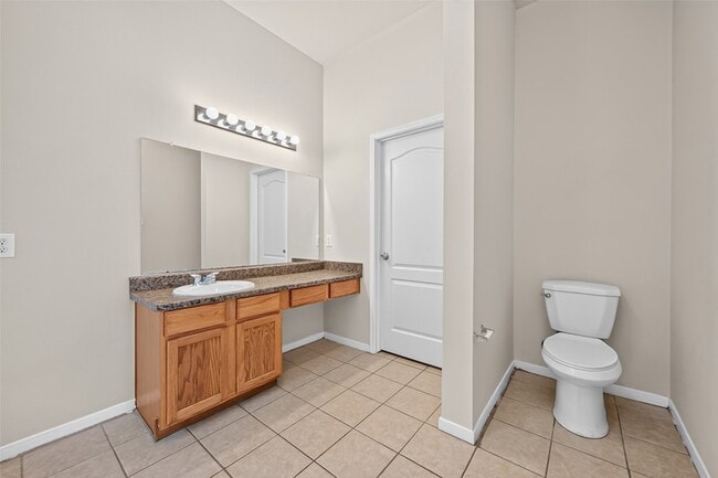 Building Photo - 17230 Hollow Sands Ct