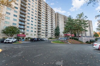 Building Photo - 2500 N Van Dorn St