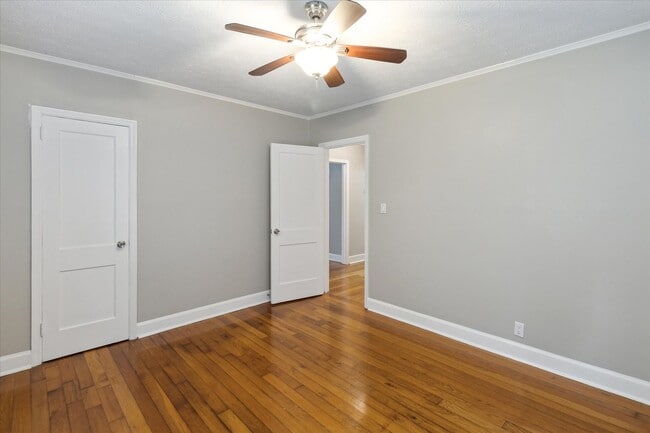 Building Photo - Large 2BR/1BA Ardsley Park House For Rent