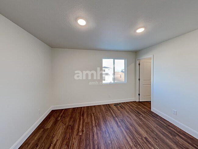 Building Photo - 2612 W 3400 S