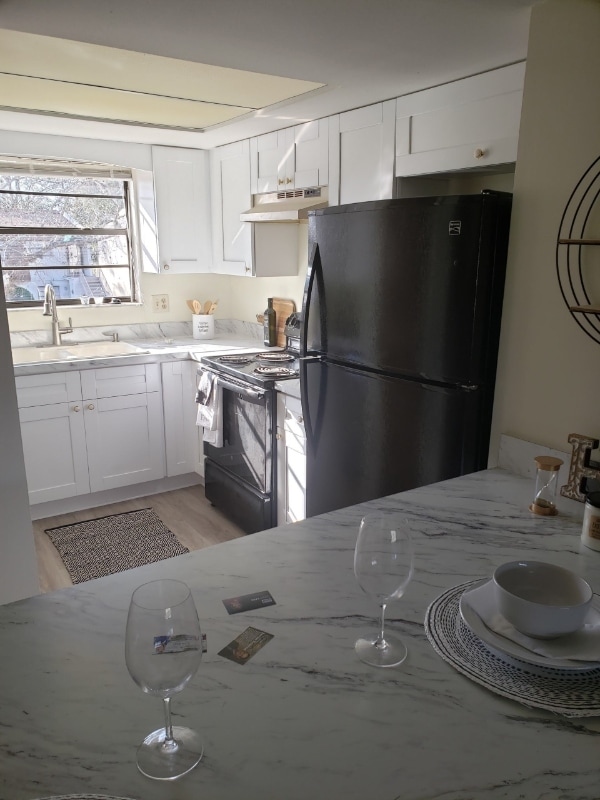 Building Photo - 6057 Topher Trail