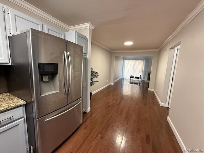 Building Photo - 21141 E Glen Haven Cir