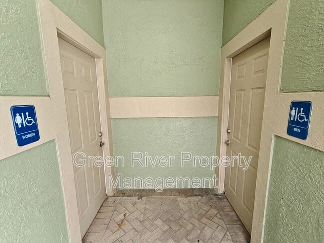 Building Photo - 7701 Timberlin Park Blvd