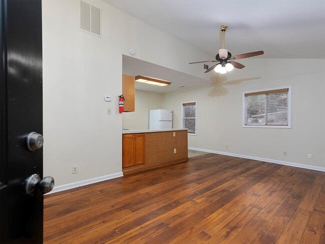 Building Photo - 2166 Hanfred Ct