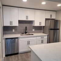 Building Photo - Beautiful 2 Bedroom Condo in Redmond