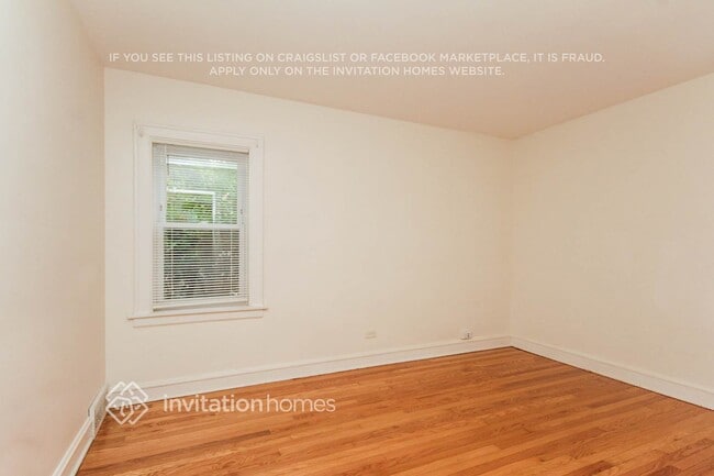 Building Photo - 6016 N Austin Ave