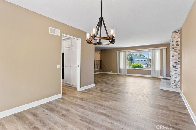 Building Photo - 24722 Pallas Way
