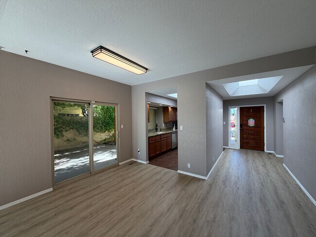 Building Photo - 2 Bedroom Single Story Home Available Near Paseo Del Norte Blvd NE & Wyoming Blvd NE!