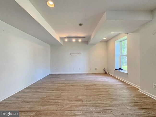 Building Photo - 3795 Raisner Ct