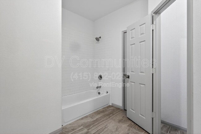 Building Photo - 4423 Brinkley St