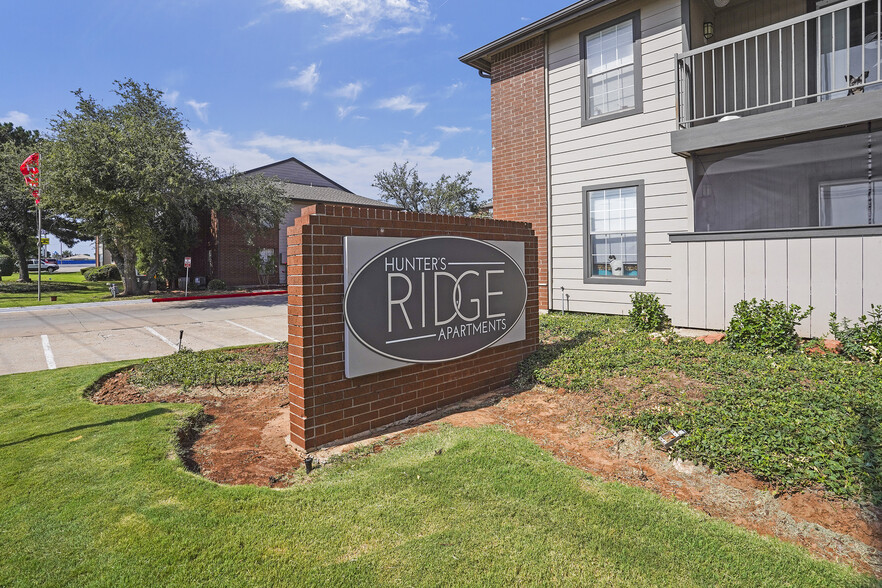 Entrance Council Road - Hunter's Ridge Apts.